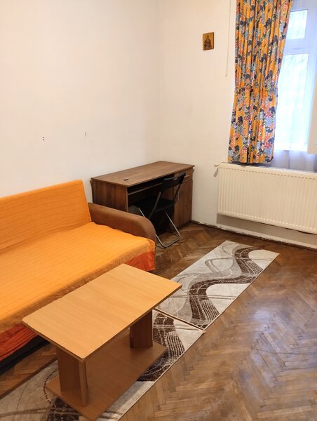 Giurgiului 164 M. Eroii Revolutiei, 20 min. Piata Unirii cu STB, comision 0