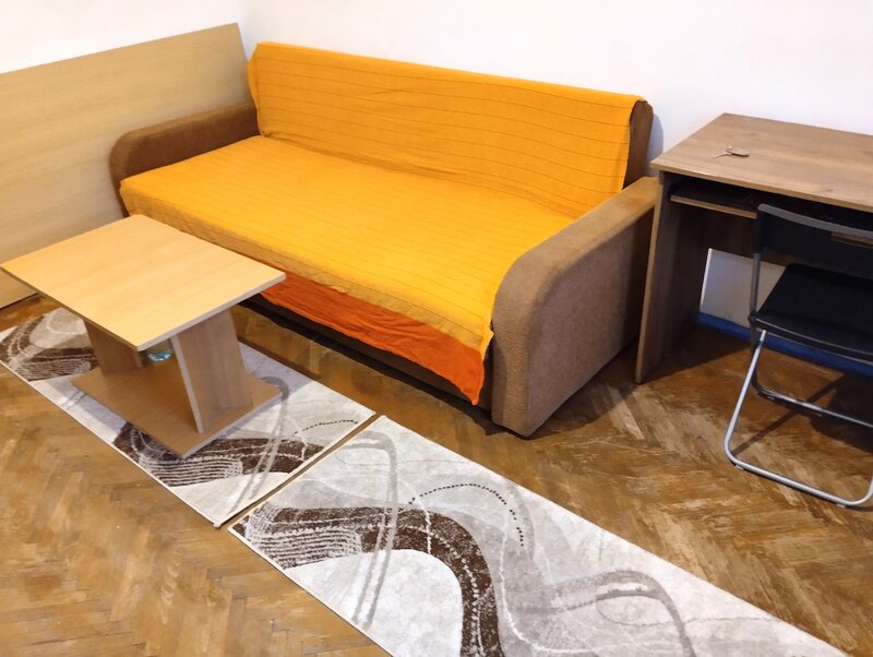 Giurgiului 164 M. Eroii Revolutiei, 20 min. Piata Unirii cu STB, comision 0