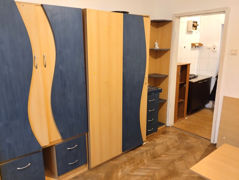 Giurgiului 164 M. Eroii Revolutiei, 20 min. Piata Unirii cu STB, comision 0